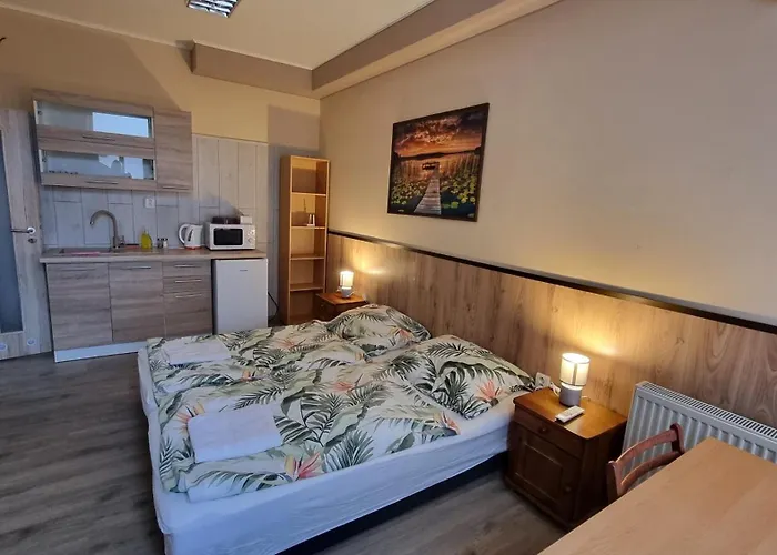 Apartman 1 Hradna 9