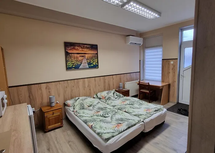 Apartman 1 Hradna 9